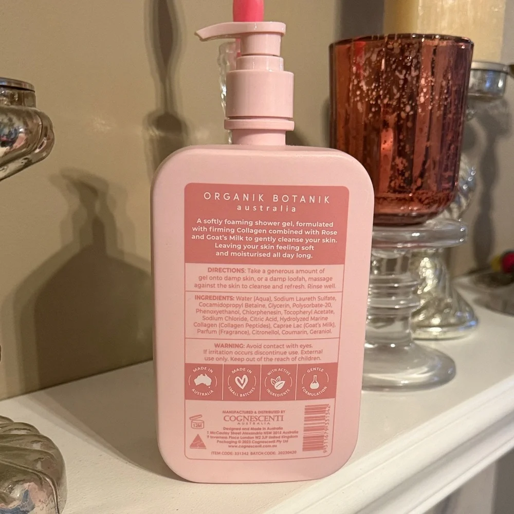 Organik Botanik Australia Rose & Goat's Milk Shower Gel 33.8 fl oz - Picture 2 of 6